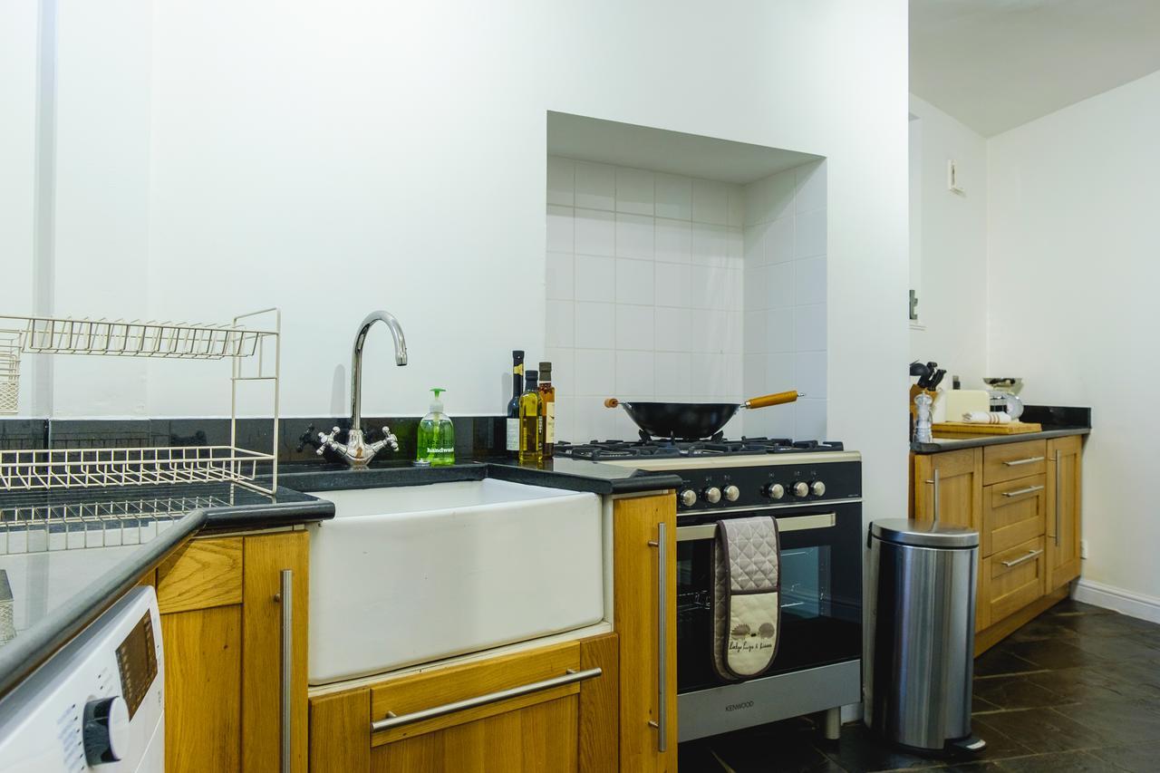 St John'S Cottage - Simple2Let Serviced Apartments Halifax Exteriör bild